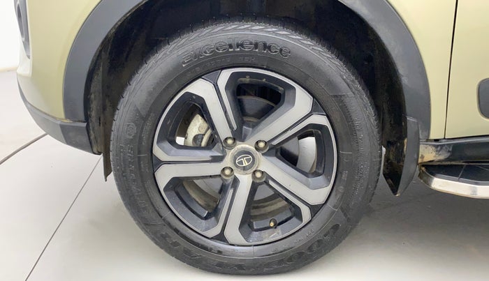 2022 Tata NEXON XZ PLUS (PREMIUM) KAZIRANGA PETROL, Petrol, Manual, 23,025 km, Left Front Wheel