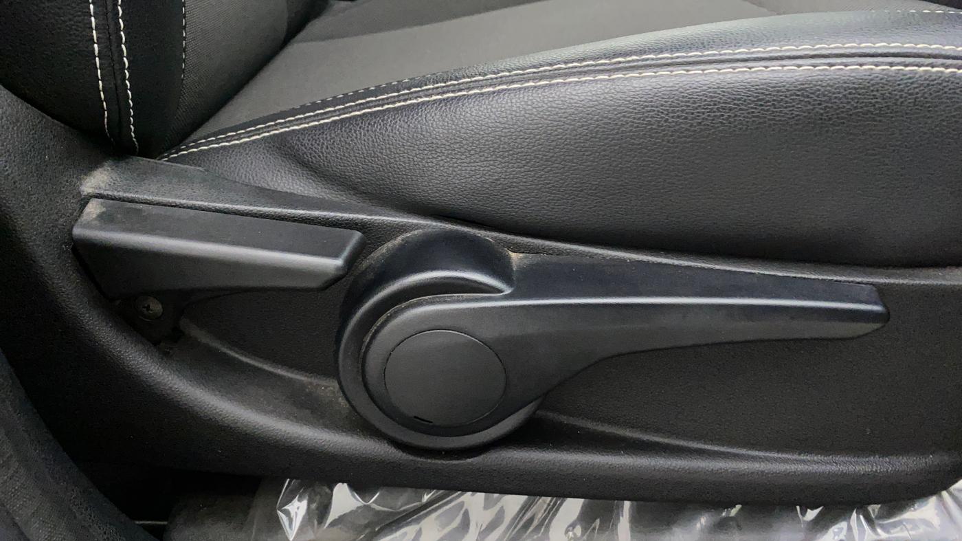 2019 Tata TIGOR XZ PLUS PETROL, Petrol, Manual, 27,395 km, Driver Side Adjustment Panel