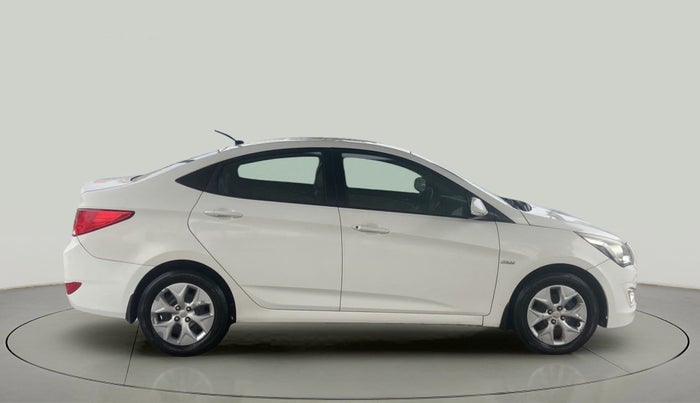 2016 Hyundai Verna FLUIDIC 1.6 CRDI S 4S, Diesel, Manual, 86,608 km, Right Side View