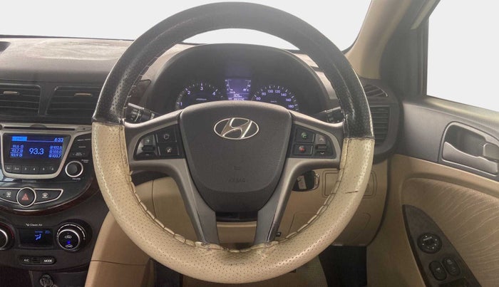 2016 Hyundai Verna FLUIDIC 1.6 CRDI S 4S, Diesel, Manual, 86,608 km, Steering Wheel Close Up