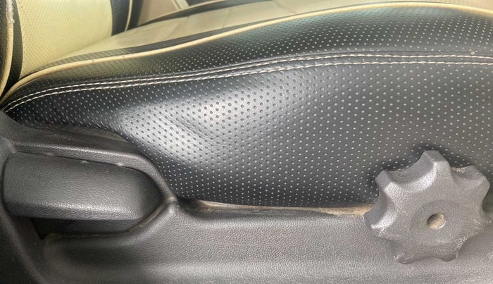 2016 Hyundai Verna FLUIDIC 1.6 CRDI S 4S, Diesel, Manual, 86,608 km, Driver Side Adjustment Panel