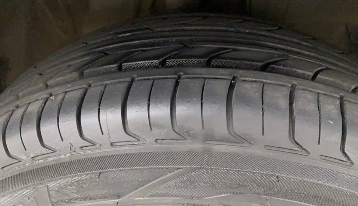 2017 Honda City 1.5L I-VTEC V MT, Petrol, Manual, 50,679 km, Right Front Tyre Tread
