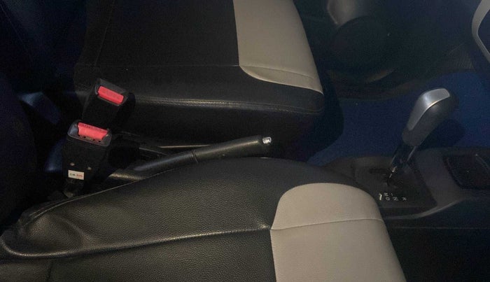 2016 Maruti Wagon R 1.0 VXI AMT, Petrol, Automatic, 96,506 km, Gear Lever