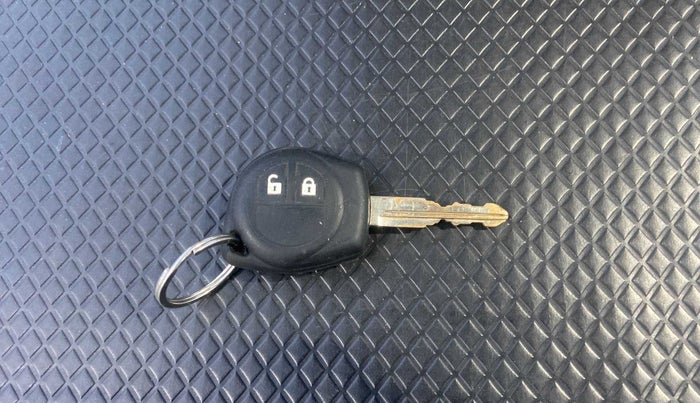 2016 Maruti Wagon R 1.0 VXI AMT, Petrol, Automatic, 96,506 km, Key Close Up