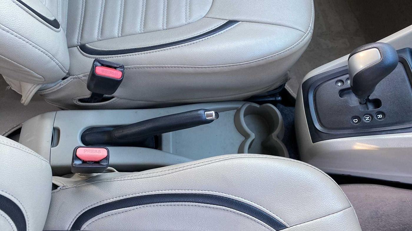 2015 Maruti Celerio VXI AMT, Petrol, Automatic, 65,025 km, Gear Lever