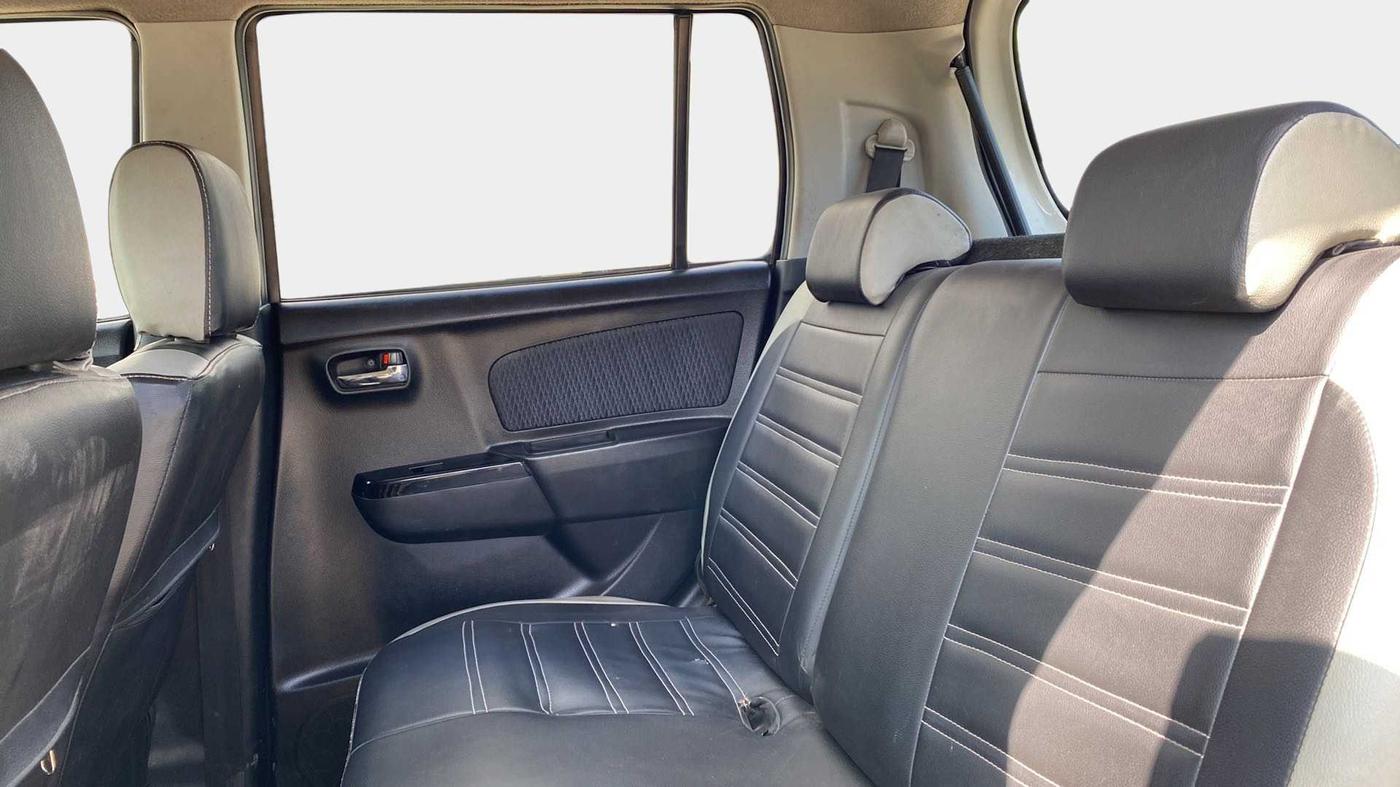 2013 Maruti Wagon R Stingray VXI, CNG, Manual, 61,227 km, Right Side Rear Door Cabin