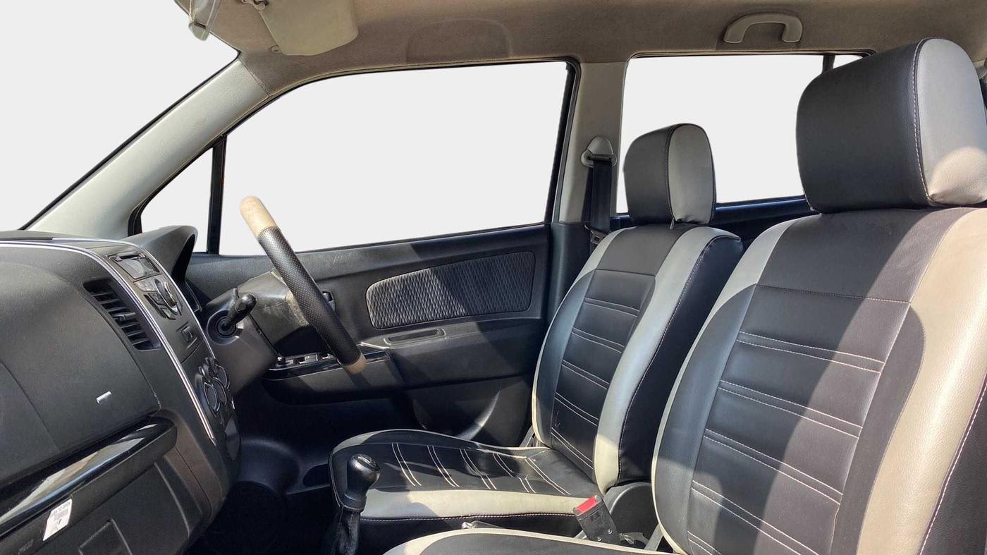 2013 Maruti Wagon R Stingray VXI, CNG, Manual, 61,227 km, Right Side Front Door Cabin