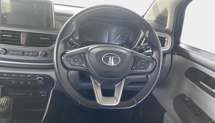 2020 Tata ALTROZ XZ PETROL, Petrol, Manual, 29,964 km, Steering Wheel Close Up