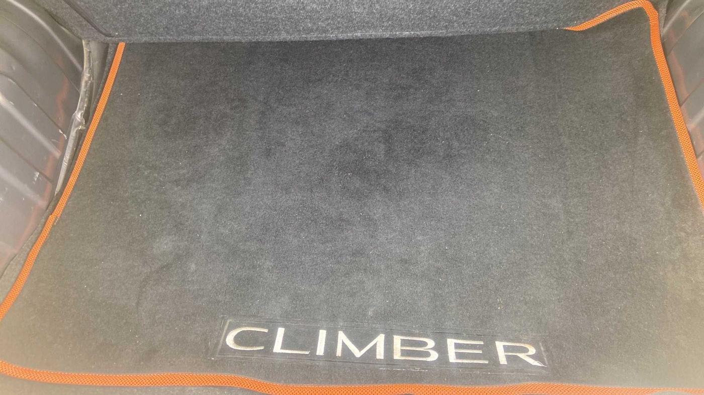 2018 Renault Kwid CLIMBER 1.0 AMT, Petrol, Automatic, 19,755 km, Boot Inside