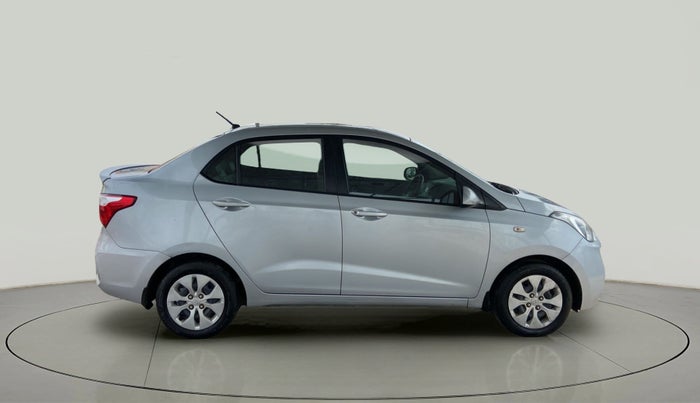 2018 Hyundai Xcent S 1.2, Petrol, Manual, 1,18,750 km, Right Side View