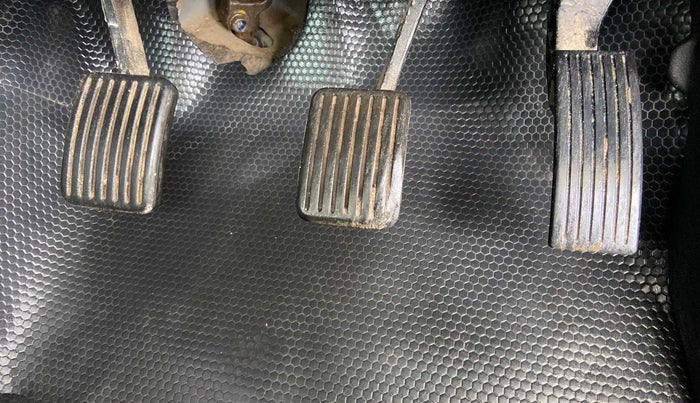 2018 Hyundai Xcent S 1.2, Petrol, Manual, 1,18,750 km, Pedals