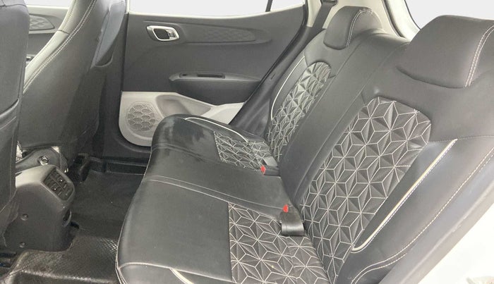 2022 Hyundai GRAND I10 NIOS SPORTZ 1.2 KAPPA VTVT CNG, CNG, Manual, 23,040 km, Right Side Rear Door Cabin