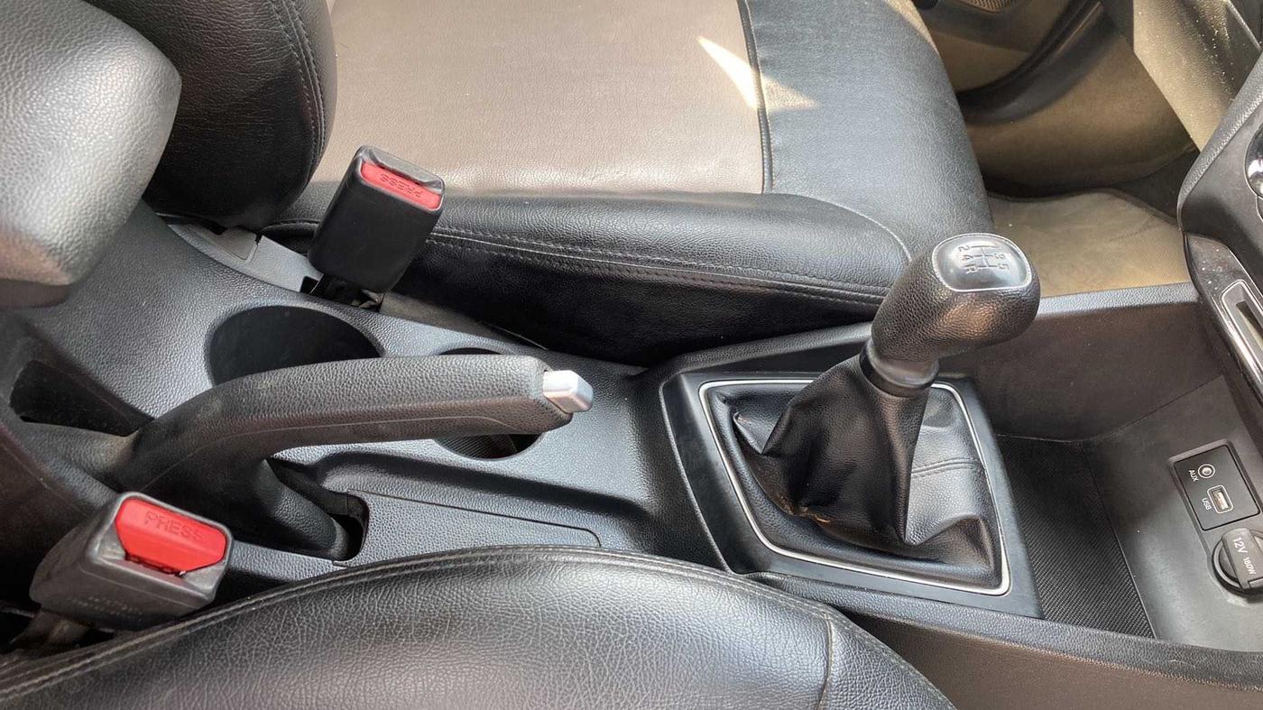 2016 Hyundai Elite i20 MAGNA 1.2, CNG, Manual, 18,656 km, Gear Lever