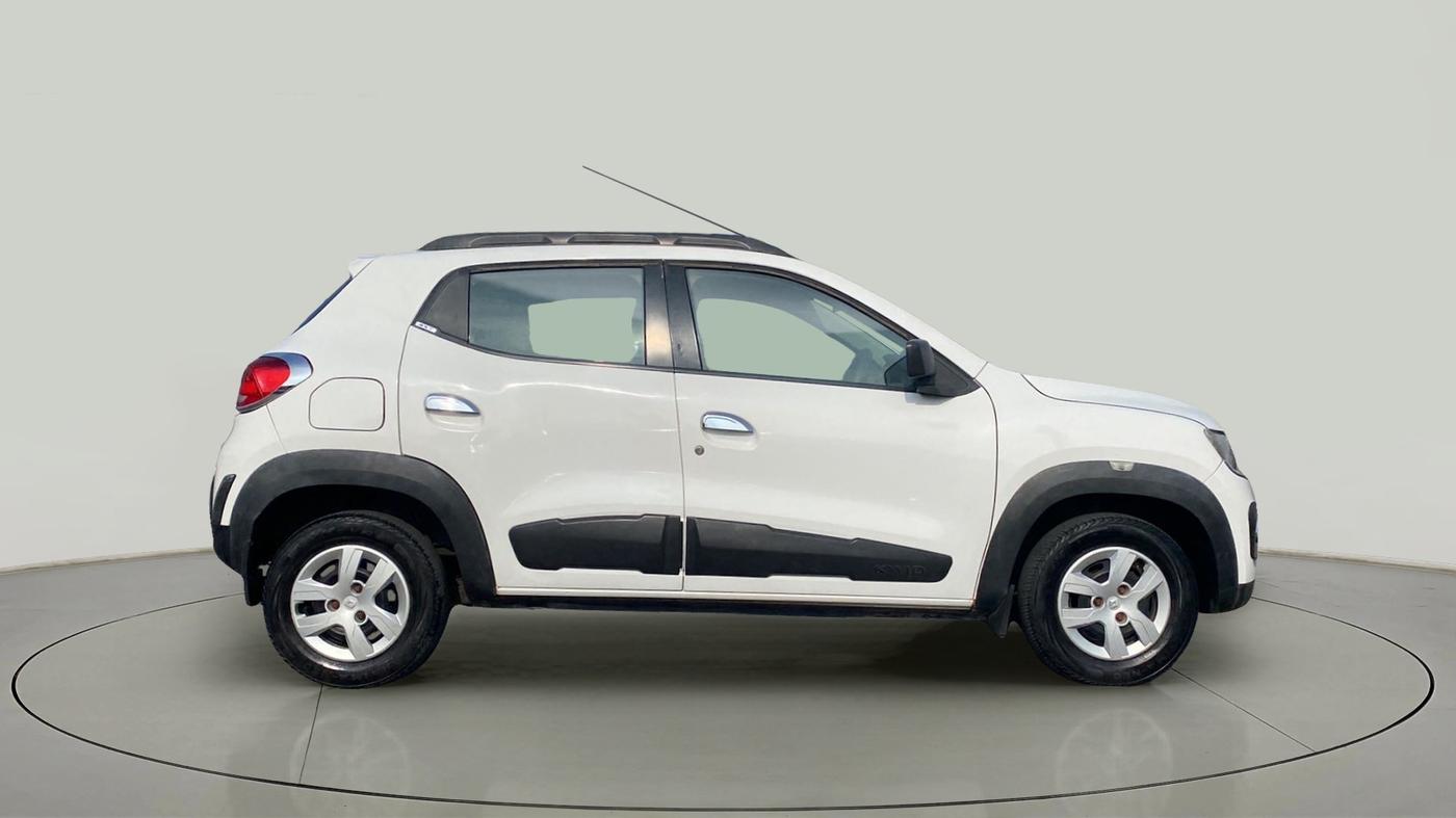 2015 Renault Kwid RXT 0.8 (O), Petrol, Manual, 85,642 km, Right Side View