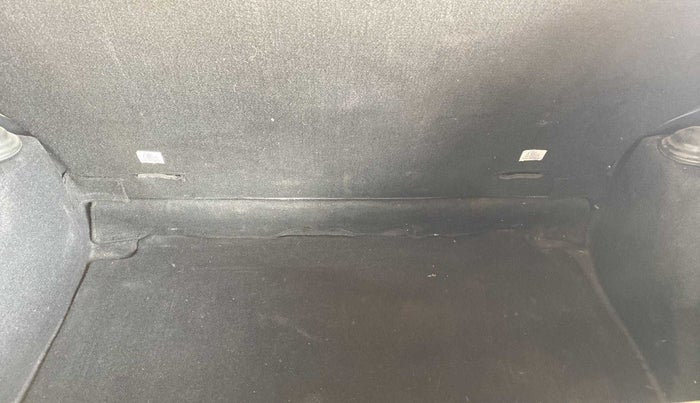 2022 Tata PUNCH CREATIVE 1.2 MT KAZIRANGA EDITION , Petrol, Manual, 20,803 km, Boot Inside