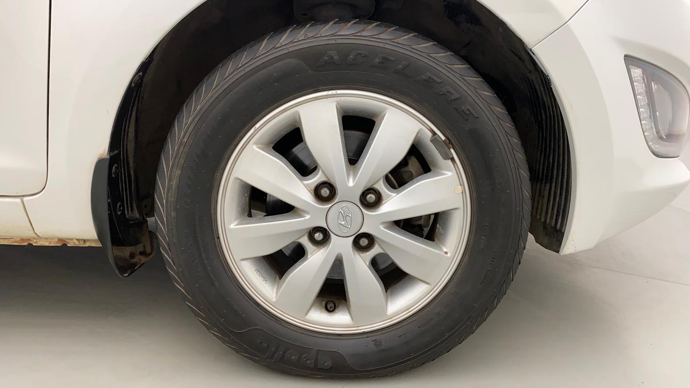 2014 Hyundai i20 ASTA 1.2, Petrol, Manual, 38,308 km, Right Front Wheel