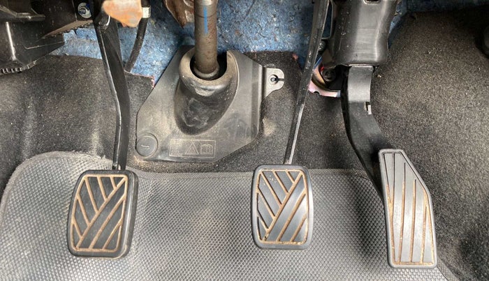 2019 Maruti IGNIS ZETA 1.2, Petrol, Manual, 50,630 km, Pedals