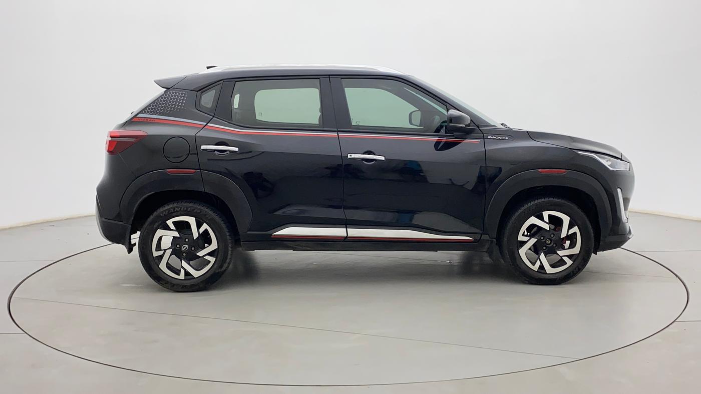 2022 Nissan MAGNITE XV RED EDITION, Petrol, Manual, 11,991 km, Right Side View