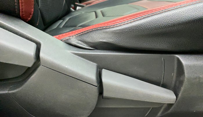 2022 Nissan MAGNITE XV RED EDITION, Petrol, Manual, 11,991 km, Driver Side Adjustment Panel