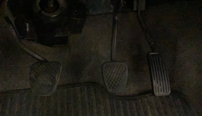 2012 Honda Brio S MT, Petrol, Manual, 79,305 km, Pedals