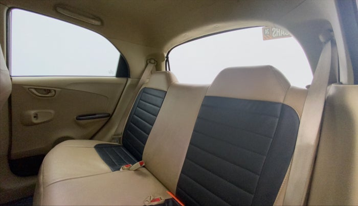 2012 Honda Brio S MT, Petrol, Manual, 79,305 km, Right Side Rear Door Cabin