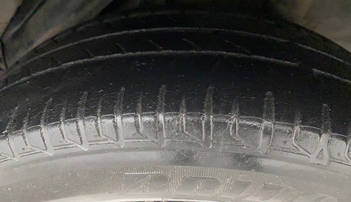 2012 Honda Brio S MT, Petrol, Manual, 79,305 km, Left Rear Tyre Tread