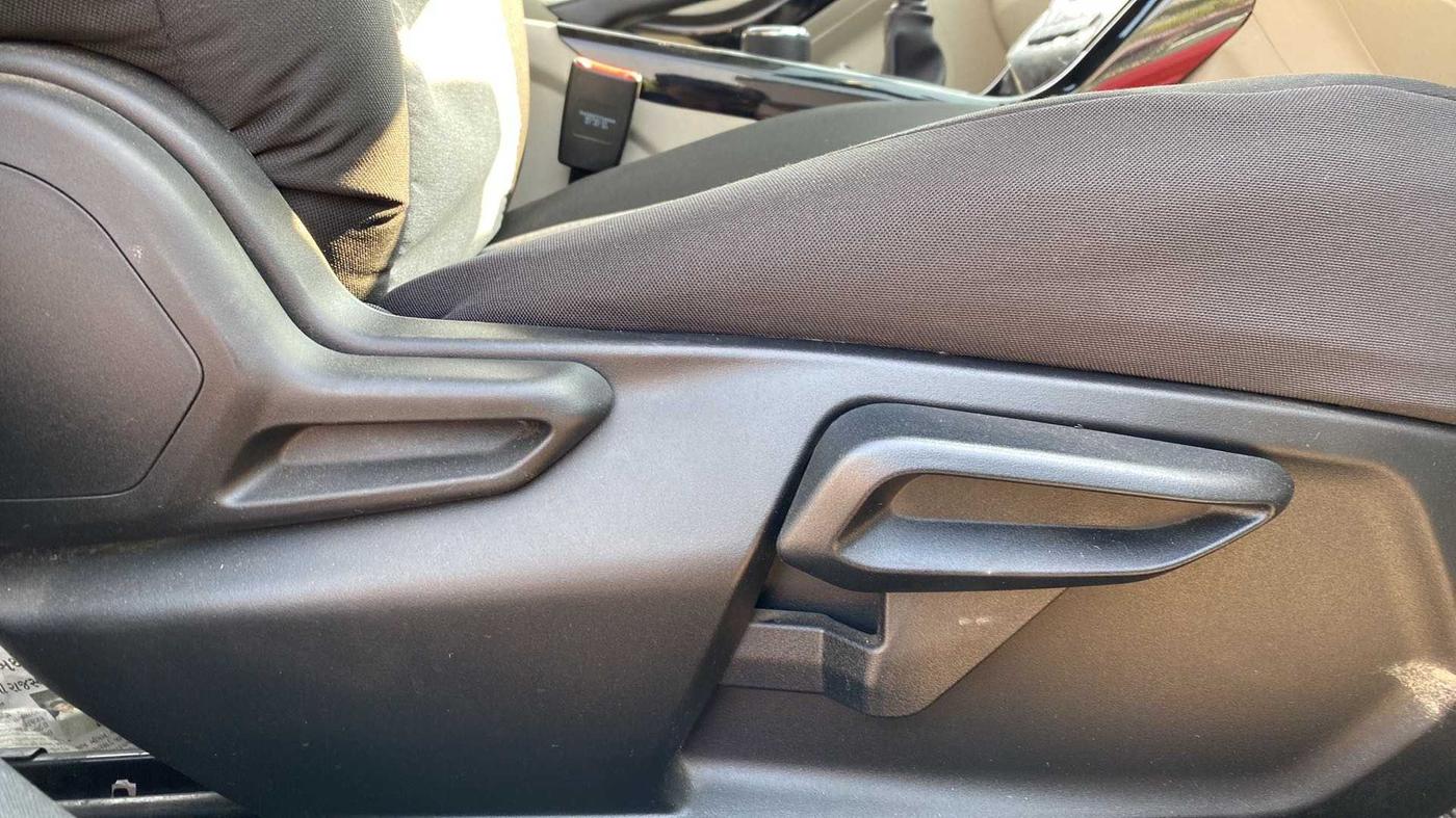 2021 Tata NEXON XZ PLUS (O) PETROL, Petrol, Manual, 10,801 km, Driver Side Adjustment Panel