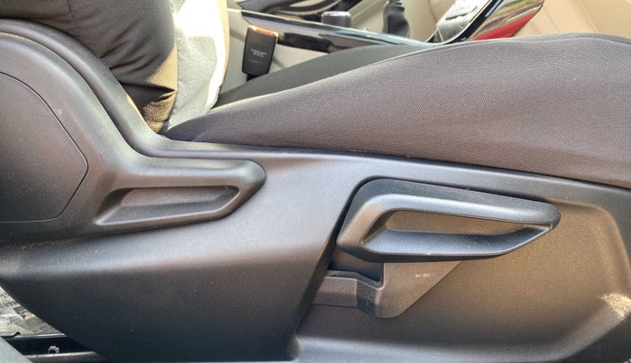 2021 Tata NEXON XZ PLUS (O) PETROL, Petrol, Manual, 10,801 km, Driver Side Adjustment Panel