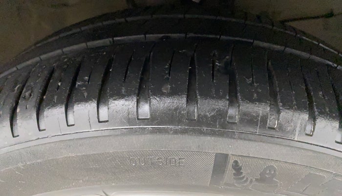 2016 Honda City 1.5L I-VTEC V MT, Petrol, Manual, 97,055 km, Right Front Tyre Tread
