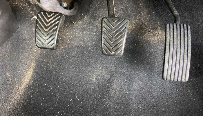 2018 Hyundai Eon ERA +, Petrol, Manual, 43,802 km, Pedals