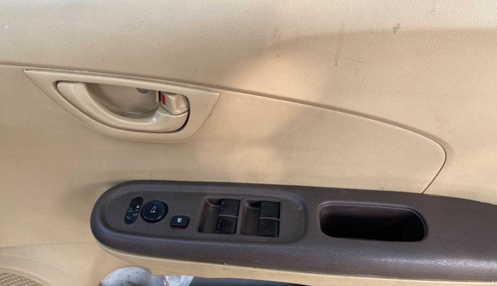 2013 Honda Brio S MT, Petrol, Manual, 64,759 km, Driver Side Door Panels Control