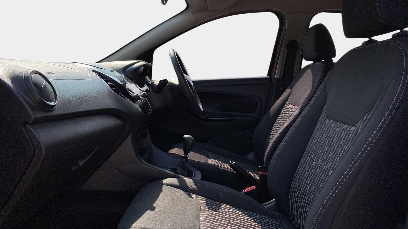 2020 Ford Figo Aspire TITANIUM1.5 DIESEL, Diesel, Manual, 49,754 km, Right Side Front Door Cabin