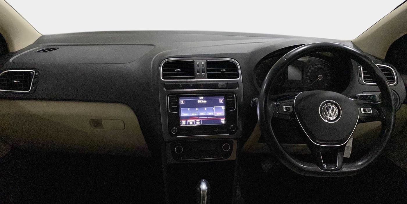 2019 Volkswagen Vento HIGHLINE PETROL AT, Petrol, Automatic, 49,705 km, Dashboard