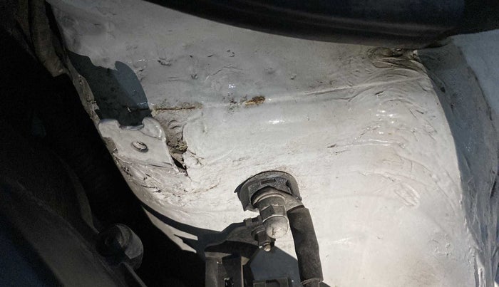 2019 Volkswagen Vento HIGHLINE PETROL AT, Petrol, Automatic, 49,705 km, Left Apron - Apron is partially repaired
