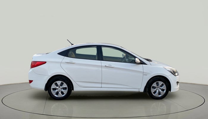 2015 Hyundai Verna FLUIDIC 4S 1.4 VTVT, Petrol, Manual, 44,607 km, Right Side View