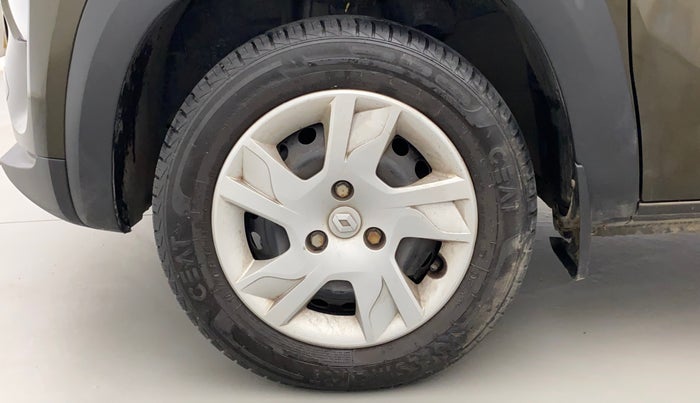 2021 Renault Kwid RXT 1.0 AMT (O), Petrol, Automatic, 7,134 km, Left Front Wheel