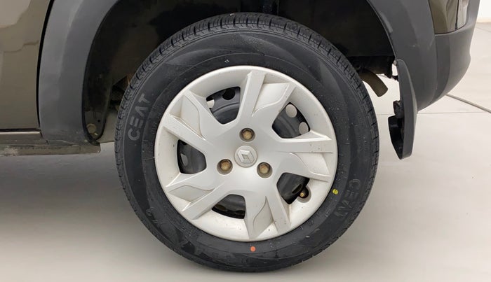 2021 Renault Kwid RXT 1.0 AMT (O), Petrol, Automatic, 7,134 km, Left Rear Wheel