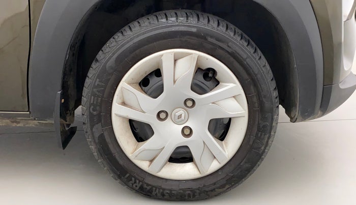 2021 Renault Kwid RXT 1.0 AMT (O), Petrol, Automatic, 7,134 km, Right Front Wheel