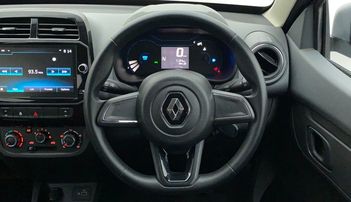 2021 Renault Kwid RXT 1.0 AMT (O), Petrol, Automatic, 7,134 km, Steering Wheel Close Up
