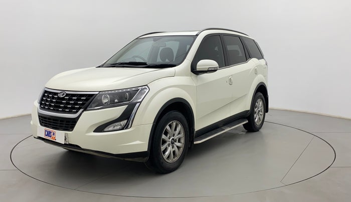2021 Mahindra XUV500 W9, Diesel, Manual, 28,692 km, Left Front Diagonal