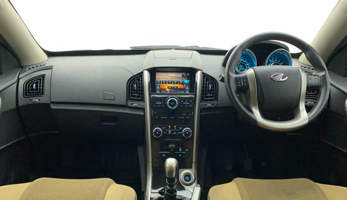 2021 Mahindra XUV500 W9, Diesel, Manual, 28,692 km, Dashboard