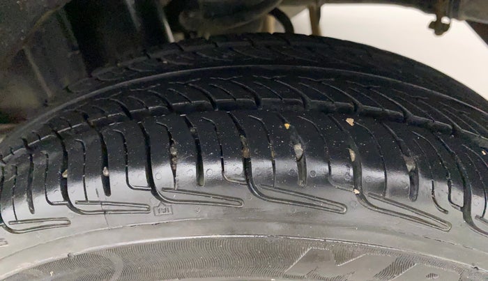 2013 Maruti Alto K10 VXI, Petrol, Manual, 50,467 km, Left Rear Tyre Tread