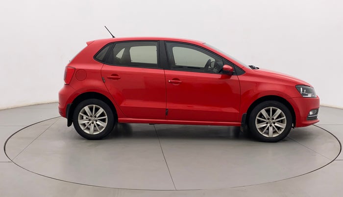2016 Volkswagen Polo HIGHLINE1.5L, Diesel, Manual, 88,018 km, Right Side View