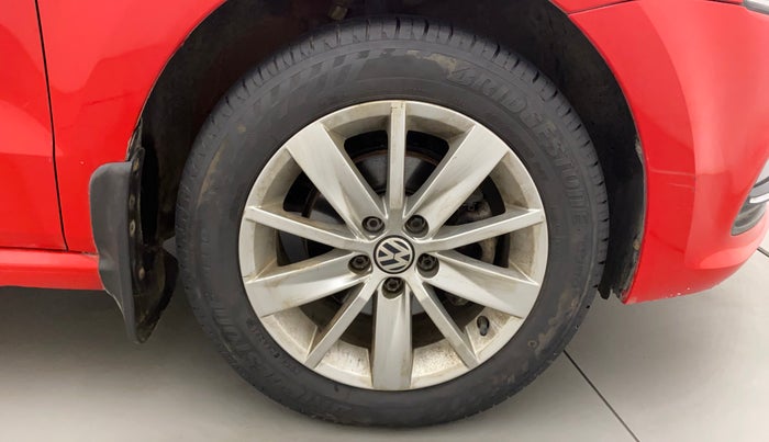 2016 Volkswagen Polo HIGHLINE1.5L, Diesel, Manual, 88,018 km, Right Front Wheel