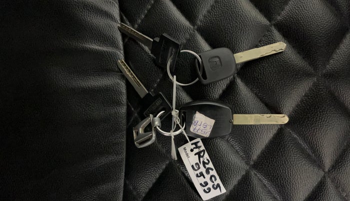 2015 Honda Brio S MT, Petrol, Manual, 26,860 km, Key Close Up