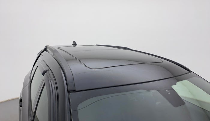 2022 Tata Safari XZA PLUS DARK EDITION, Diesel, Automatic, 31,292 km, Roof