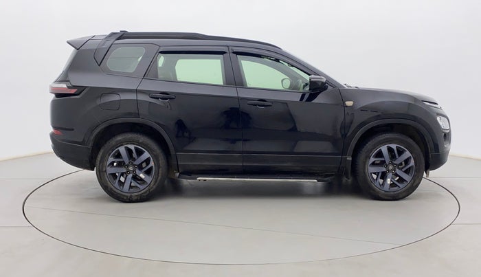 2022 Tata Safari XZA PLUS DARK EDITION, Diesel, Automatic, 31,292 km, Right Side View