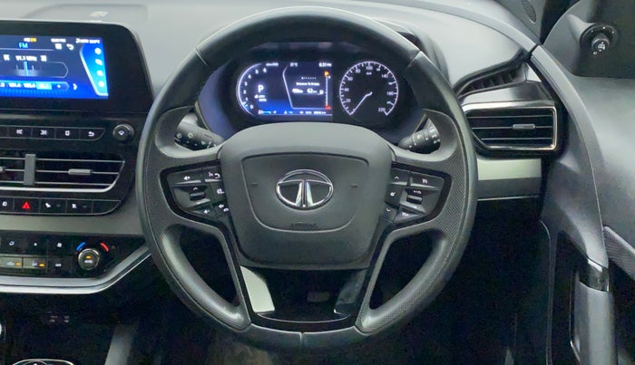 2022 Tata Safari XZA PLUS DARK EDITION, Diesel, Automatic, 31,292 km, Steering Wheel Close Up