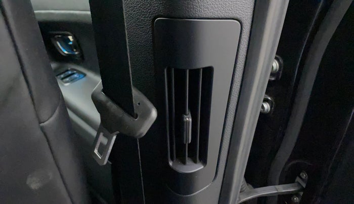 2022 Tata Safari XZA PLUS DARK EDITION, Diesel, Automatic, 31,292 km, Rear AC Vents