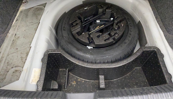 2019 Skoda Rapid 1.6 MPI ACTIVE, Petrol, Manual, 18,613 km, Spare Tyre